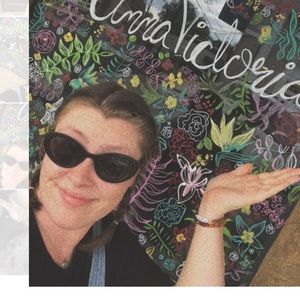 Meet your Posher, Abby